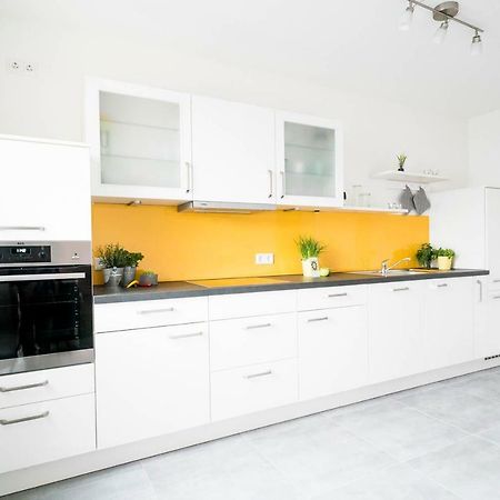 Apartwehr Business&Ferien Apartment Gelb Exterior foto